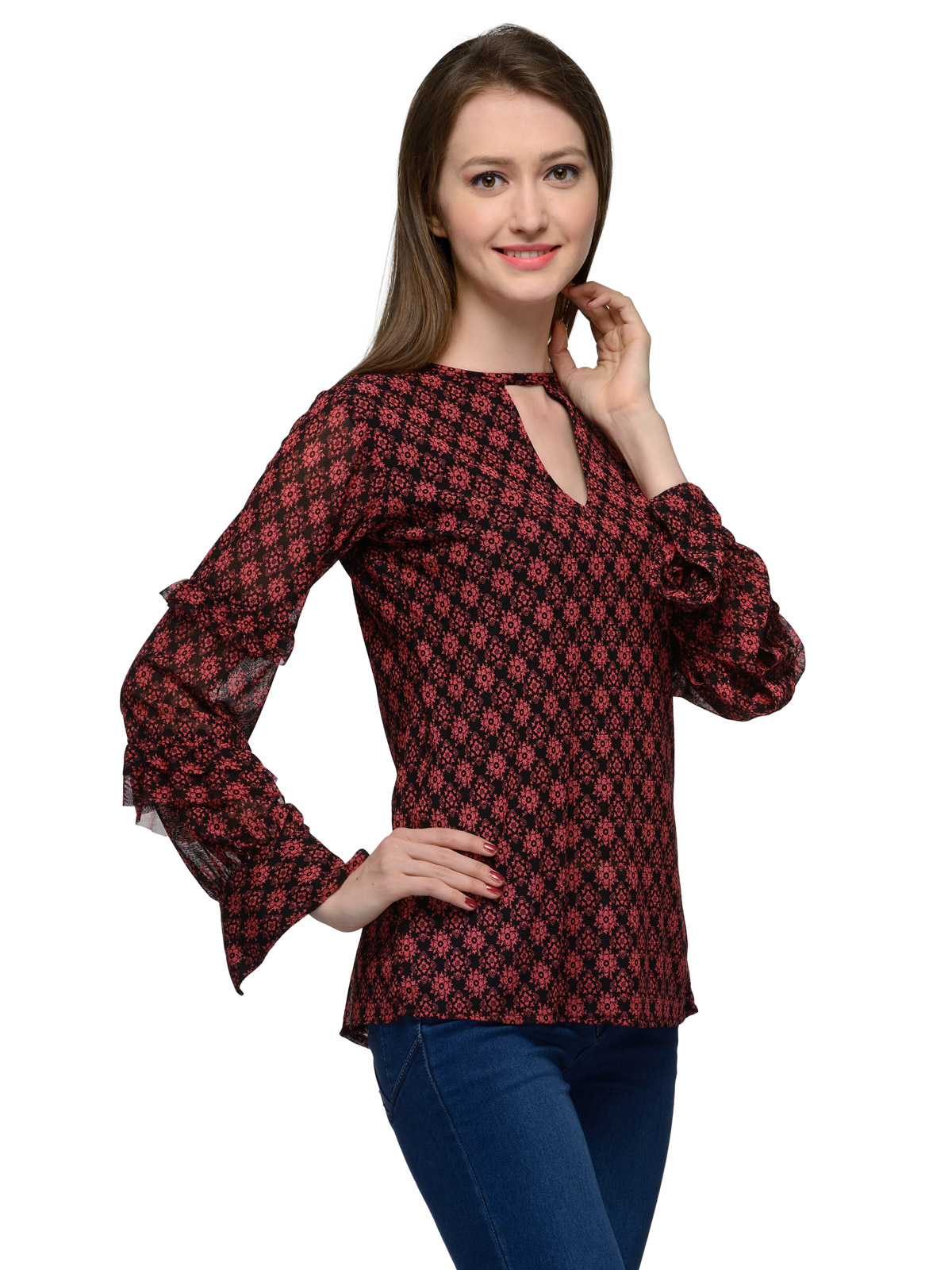 FULL SLEEVES FRONT CHOKER TOP