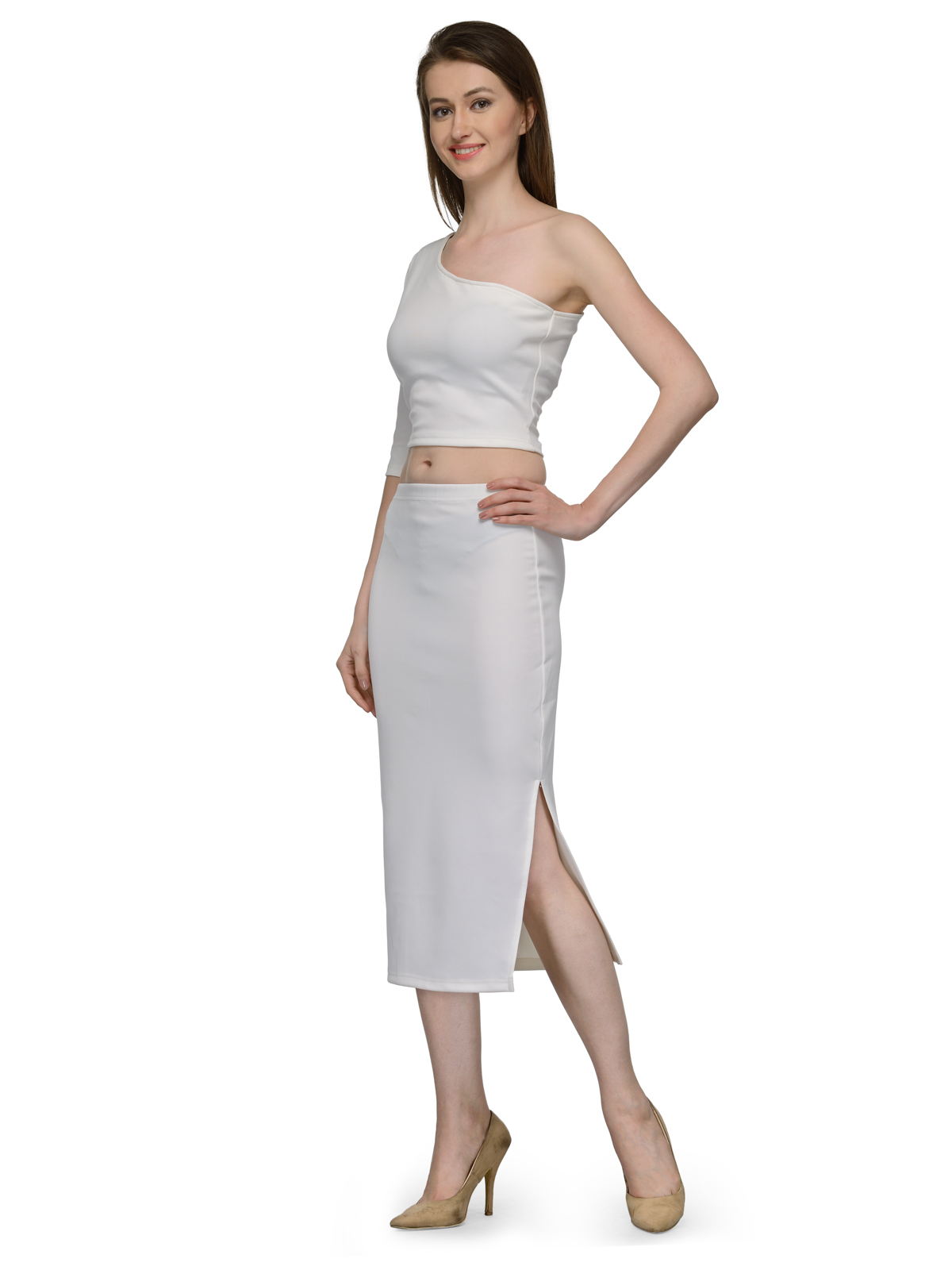 SINGLE SLEEVE CROP TOP